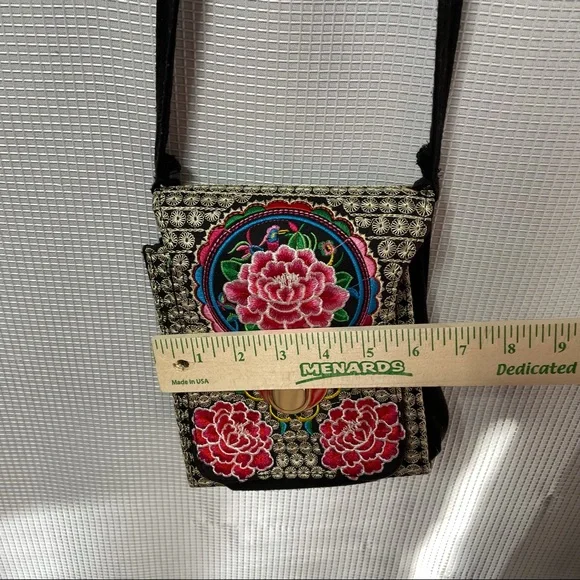 Floral Embroidered BOHO Crossbody - Picture 6 of 7
